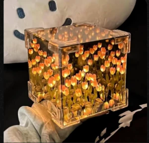 Cube Tulip Lamp (ST-101)